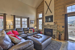Fraser Cabin with Hot Tub and Mountain Views!